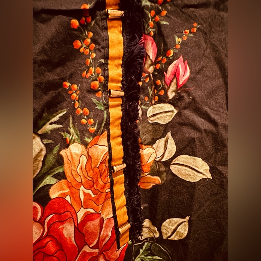 NWOT Limelight Floral Black Tunic Kurti South Asian Indian gold details - Picture 3 of 12